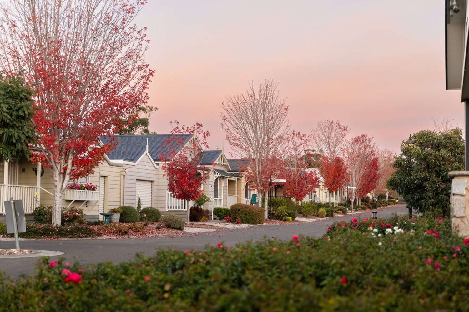 Lifestyle Communities Casey Fields - Spacious 2-bedroom home with study packed with features