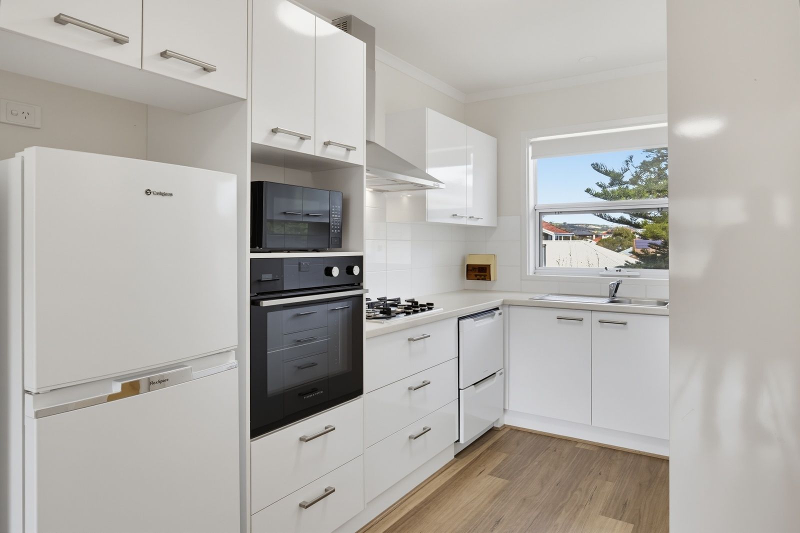 Over 55s living - Charming 2 bed coastal home