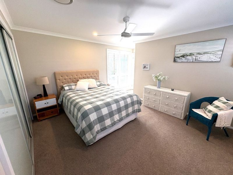 Great Block backing onto bushland reserve