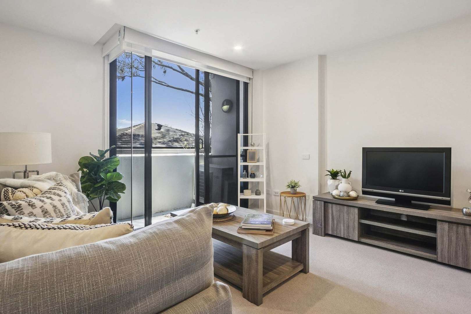 Last Remaining One Bedroom Apartment