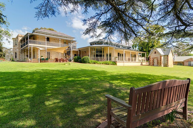 Peaceful and relaxed living in beautiful natural surrounds