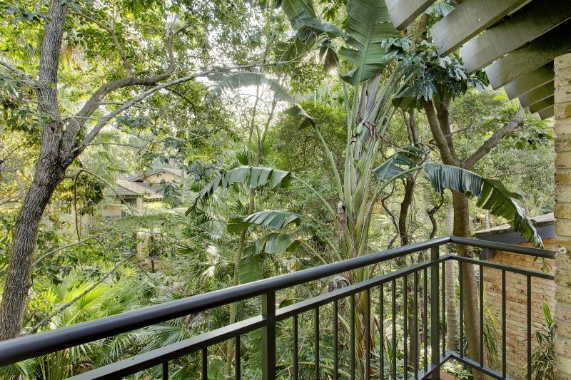 Rare 2-bedroom villa + large study