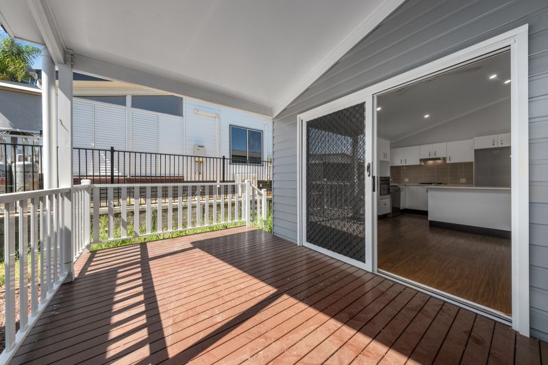 Bright & Spacious Living!