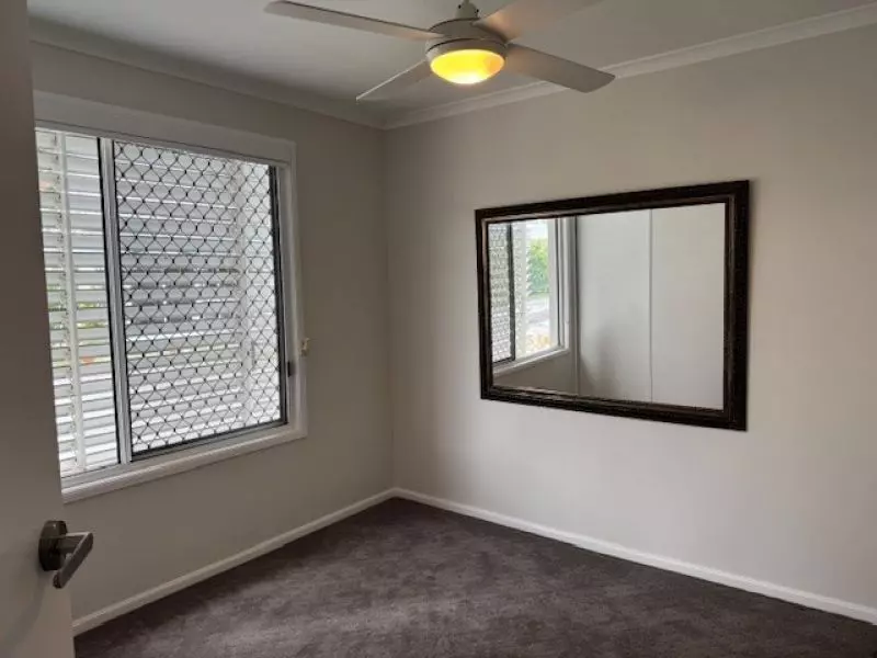 Luxurious Home with Abundant Features!