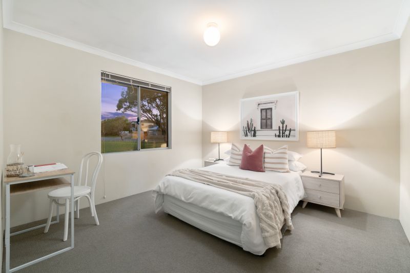 Beachside and Coastal Retreat Living!