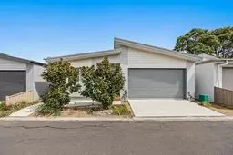 Palm Lake Resort Willow Lodge - 10 Ferny Court