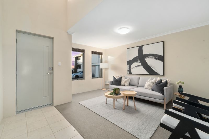 Beachside and Coastal Retreat Living!