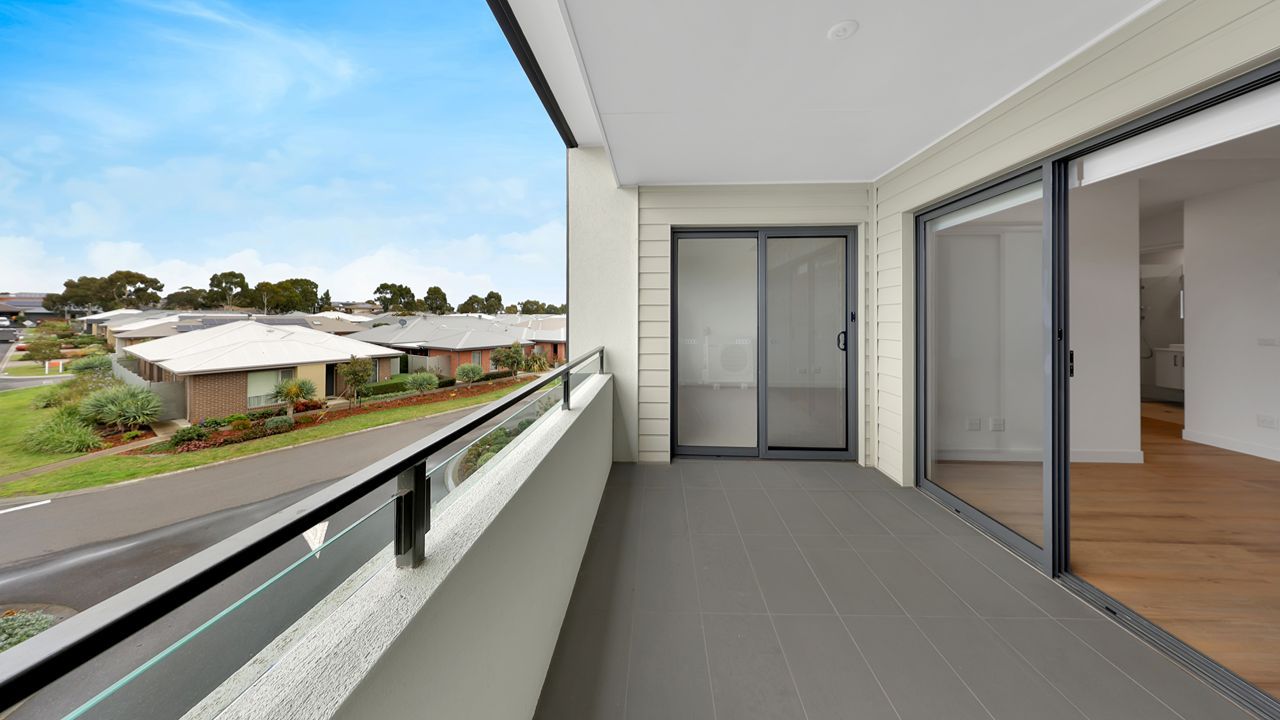 One Bedroom + Study | Apartment 311