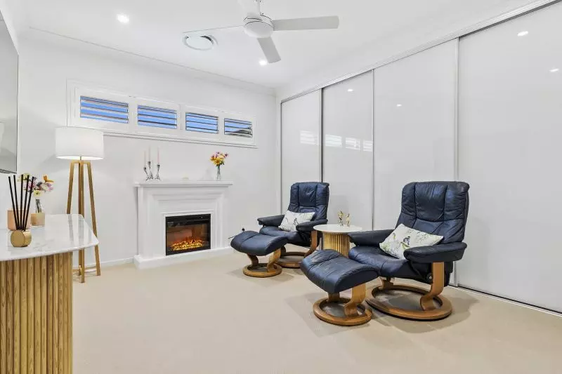 Exquisite Lakeside Property