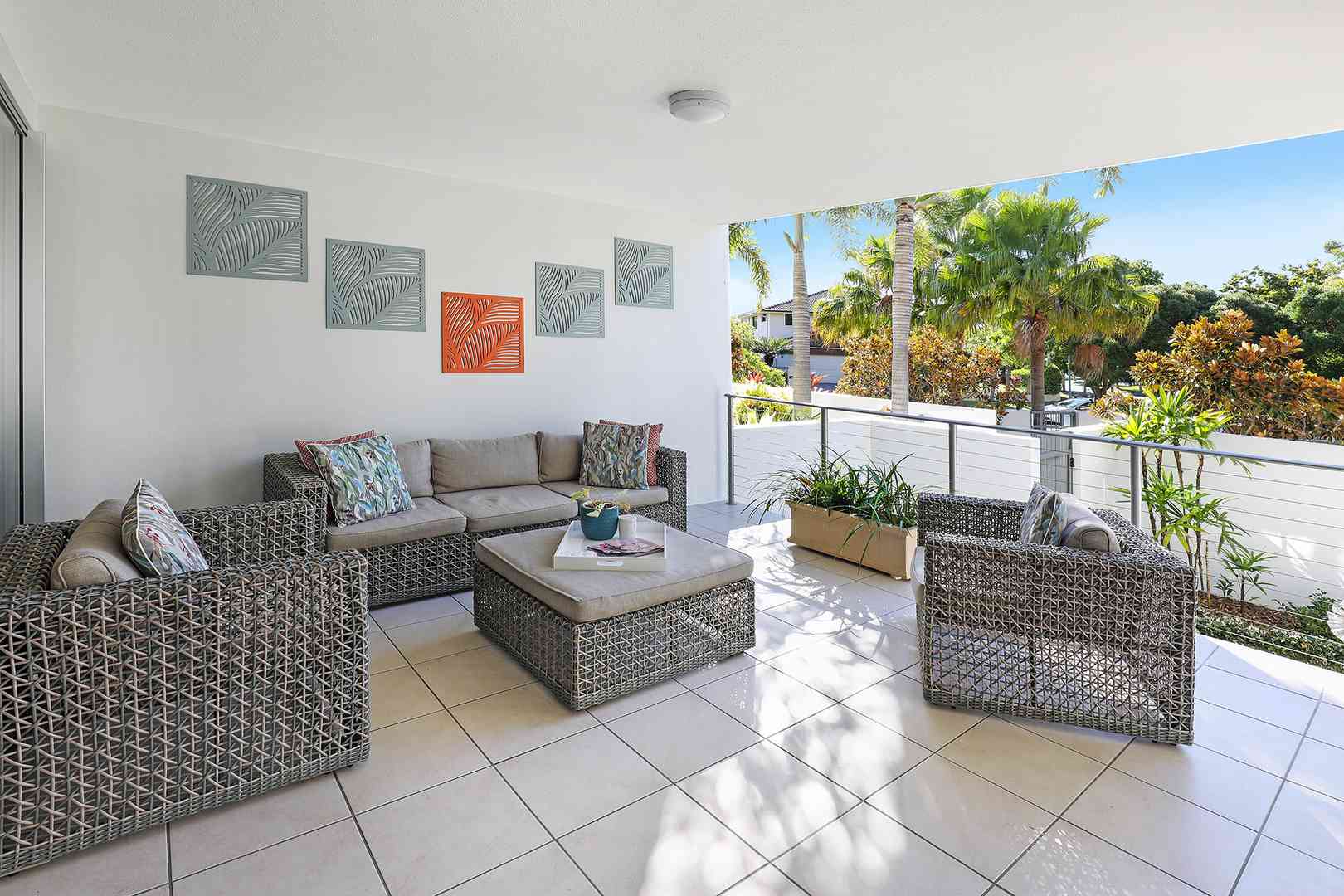 Luxury Apartment at an Irresistible Price - Don't Miss Out!