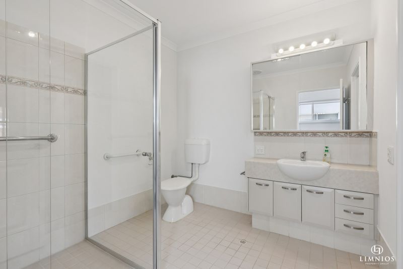 CURRENTLY UNDER RESERVATION. Elevated Living with a Bright Northerly Aspect