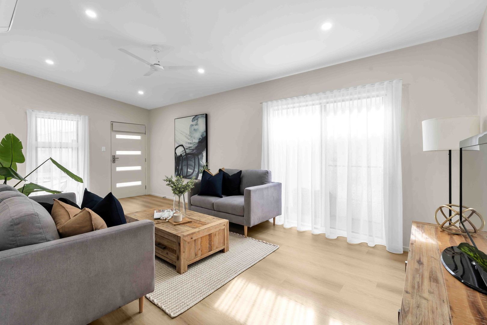 Home 30 Palm Lake Resort Truganina