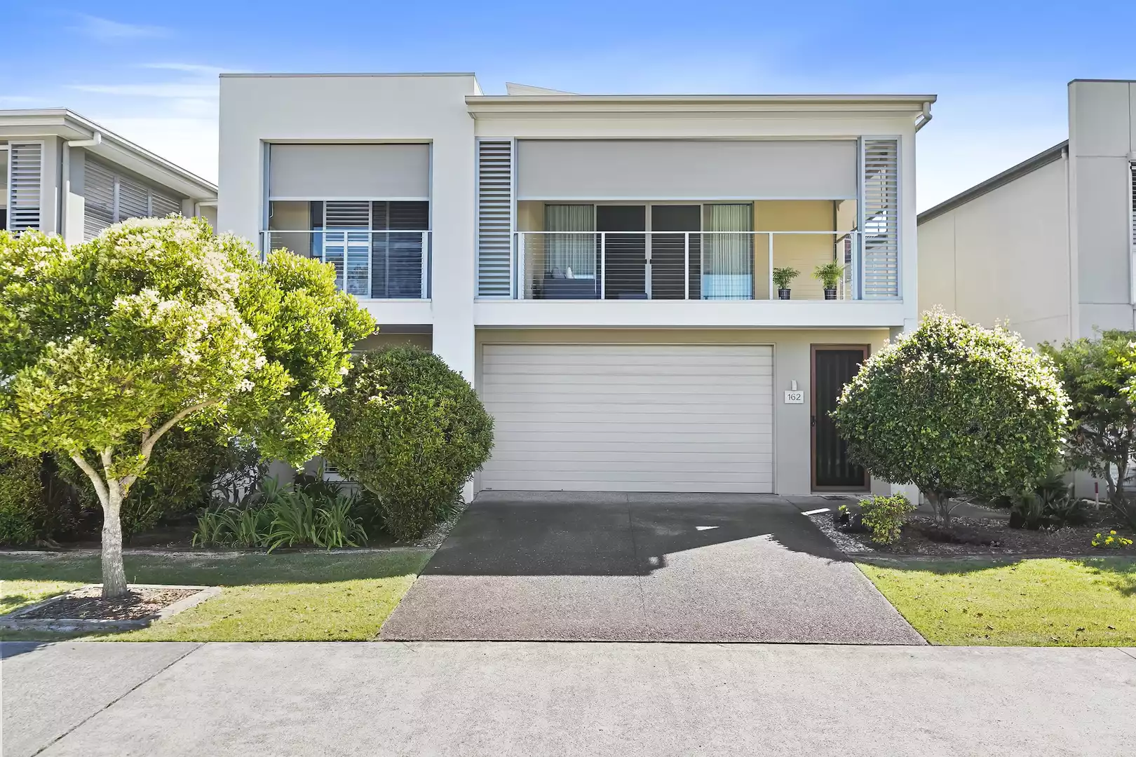 Luxury, Lifestyle & Location - Villa 167 Halcyon Landing