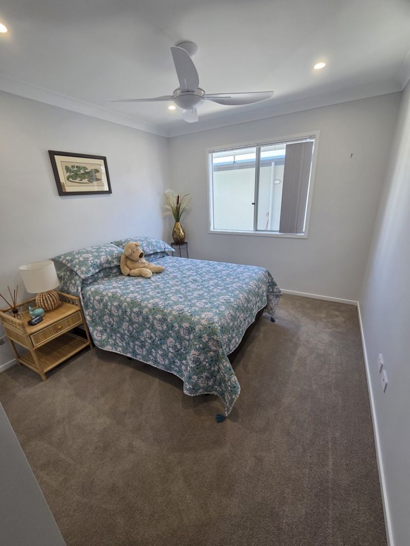 3 bedrooms & 2 bathrooms