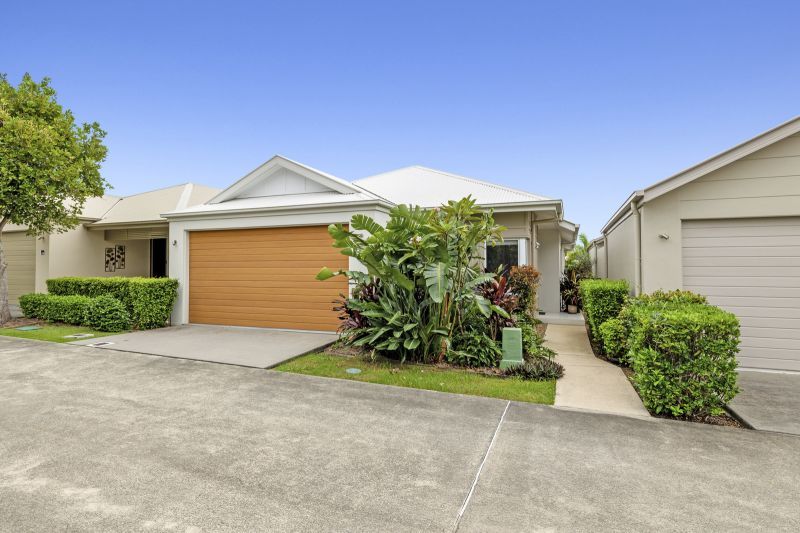 Vibrant, Contemporary Living!