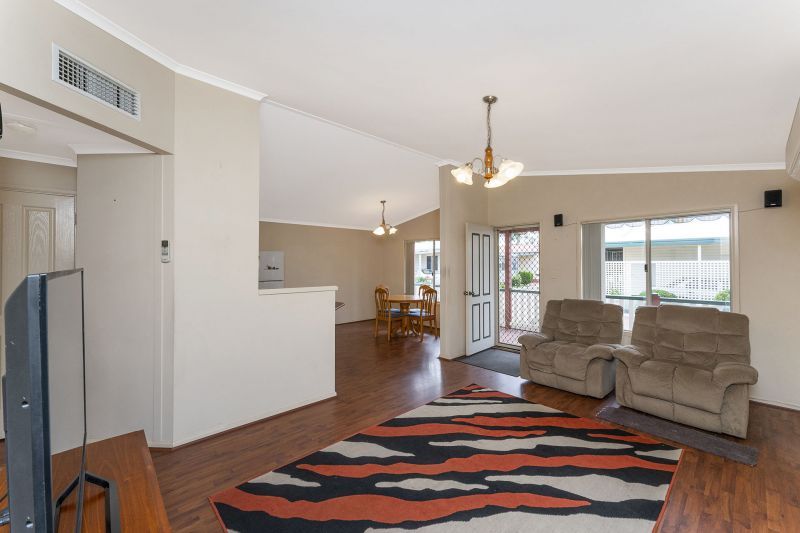 Riverside Gardens - Site 120