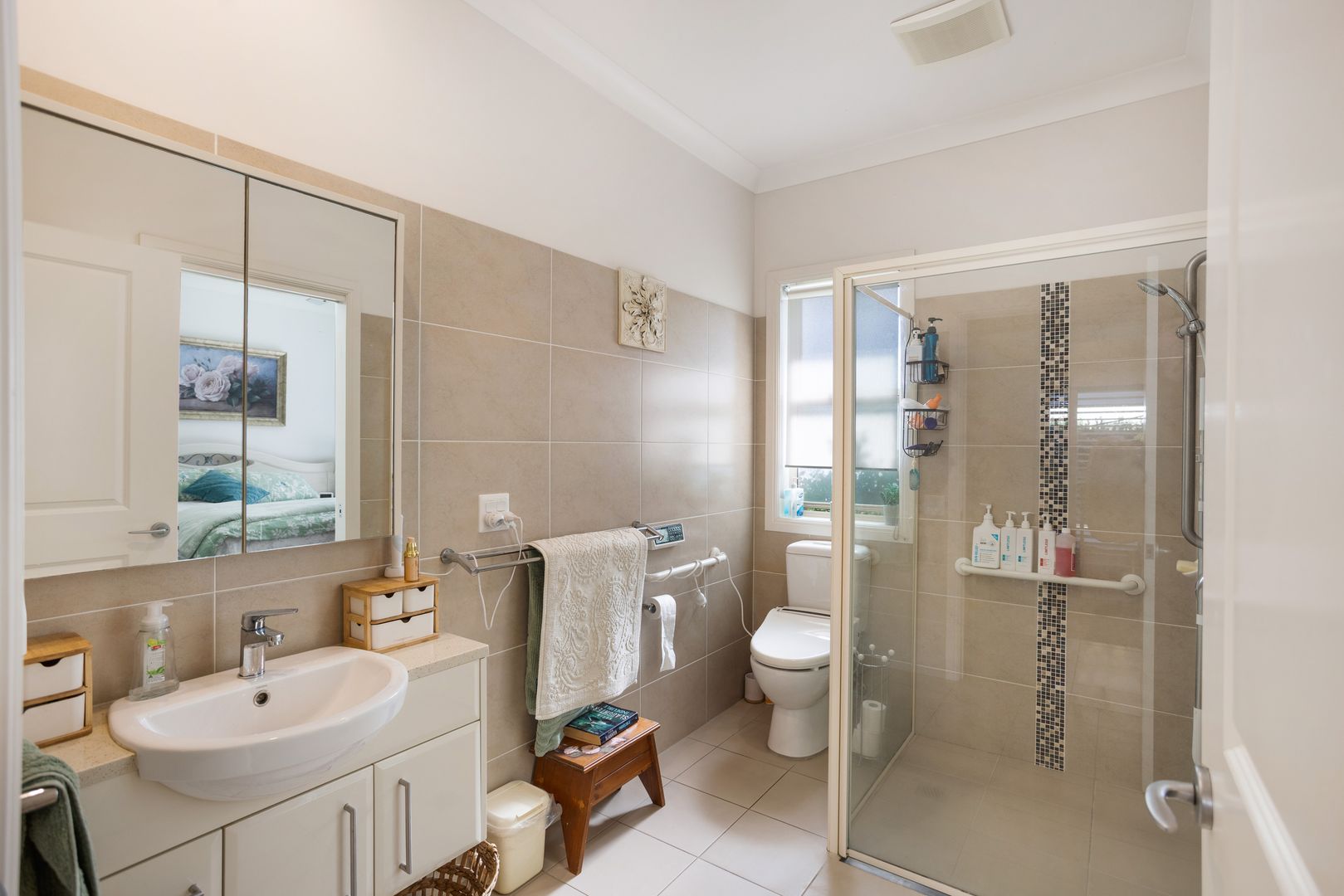 Cezanne B by Palm Lake Resort Tea Gardens