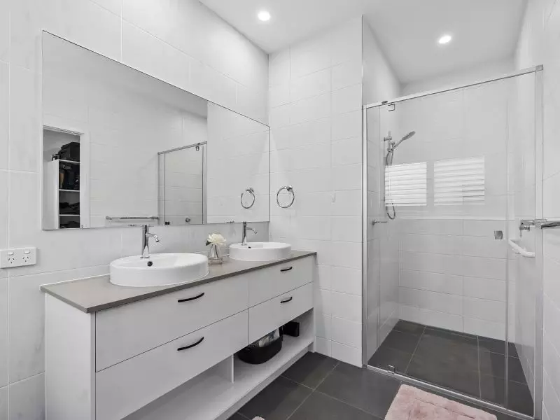 Site 201 - Established Sorrento