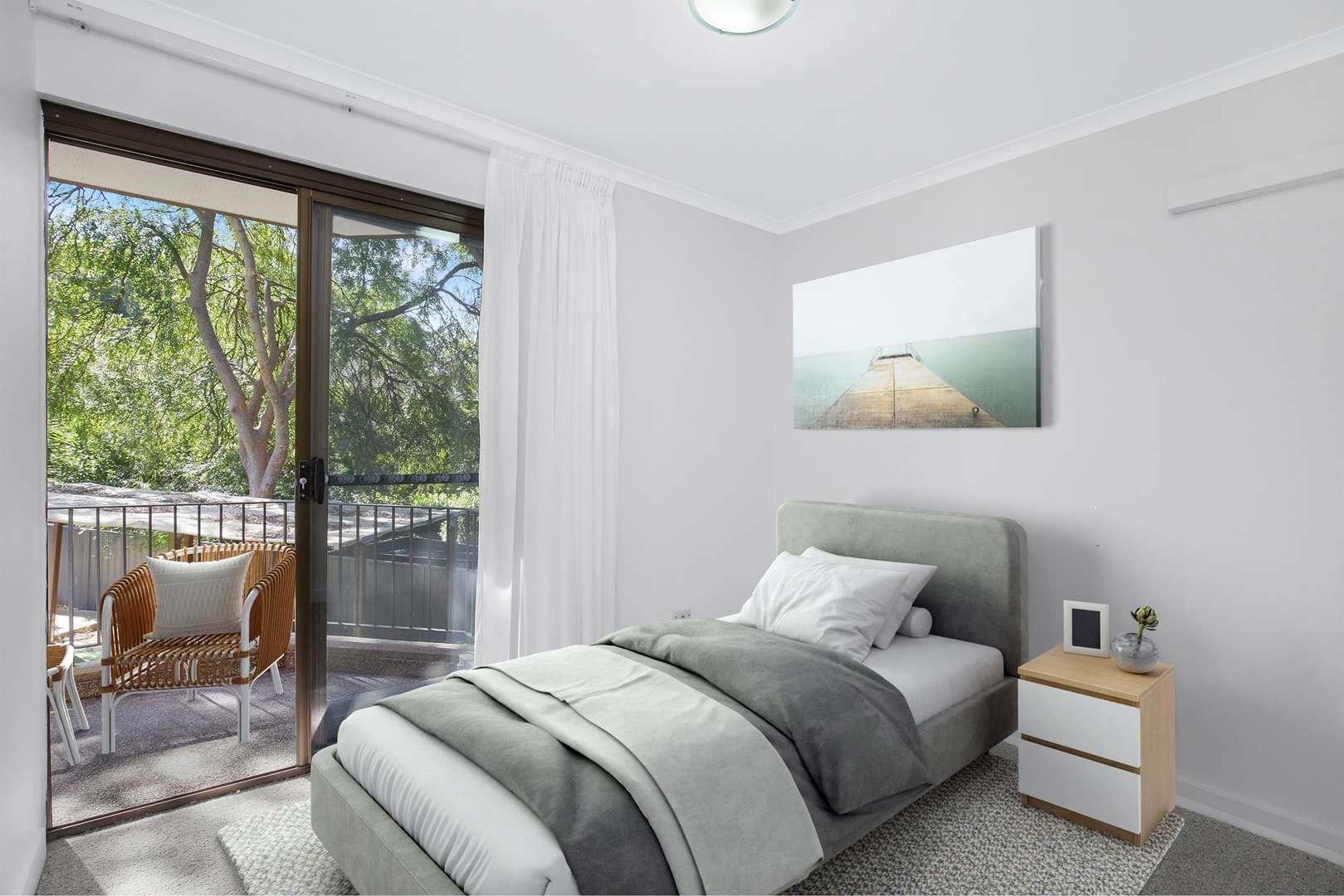 Delightful north facing 2-bedroom with garden outlook