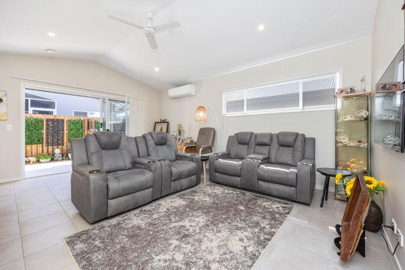 Vibrant Haven, Spacious Living!