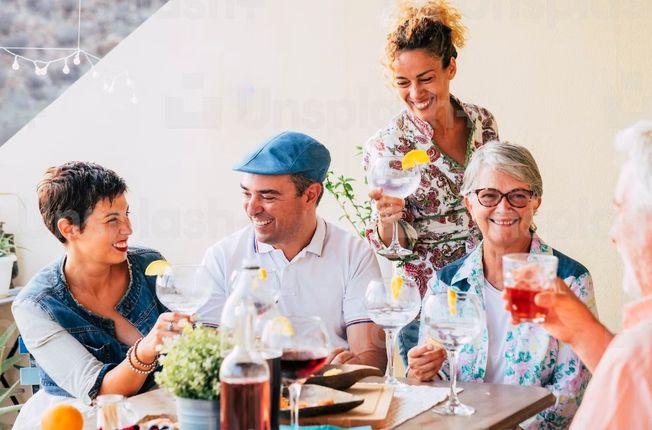 Hosting a brunch party at home