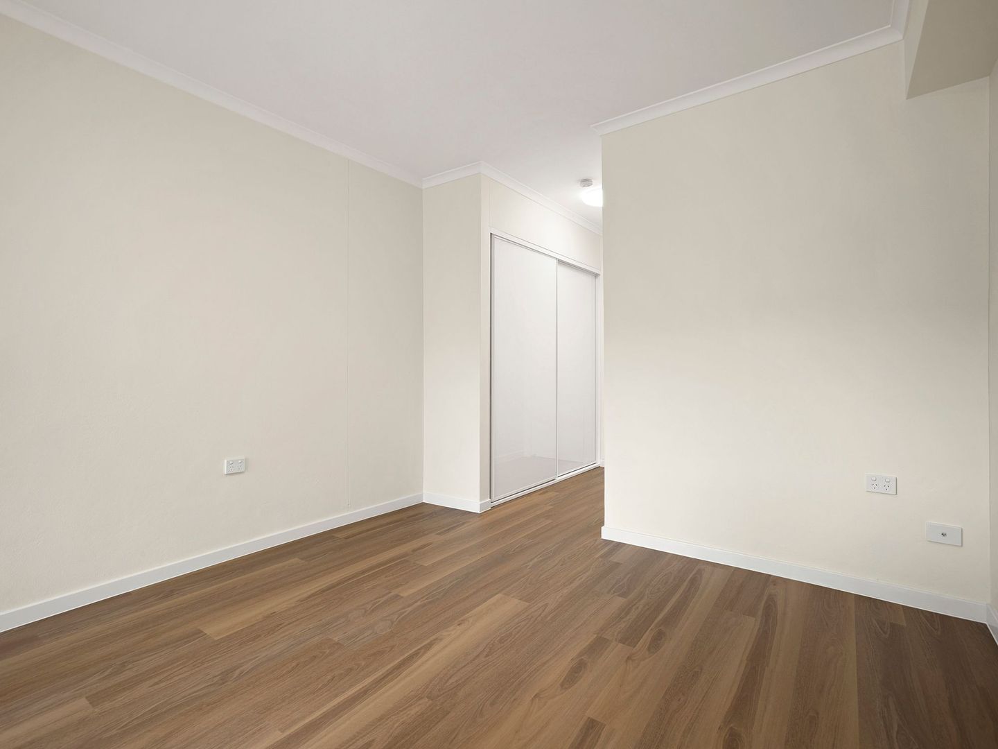 211/6 Jersey Place, Cromer