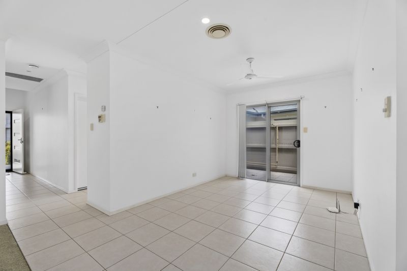 Site 16 - Established Hamilton