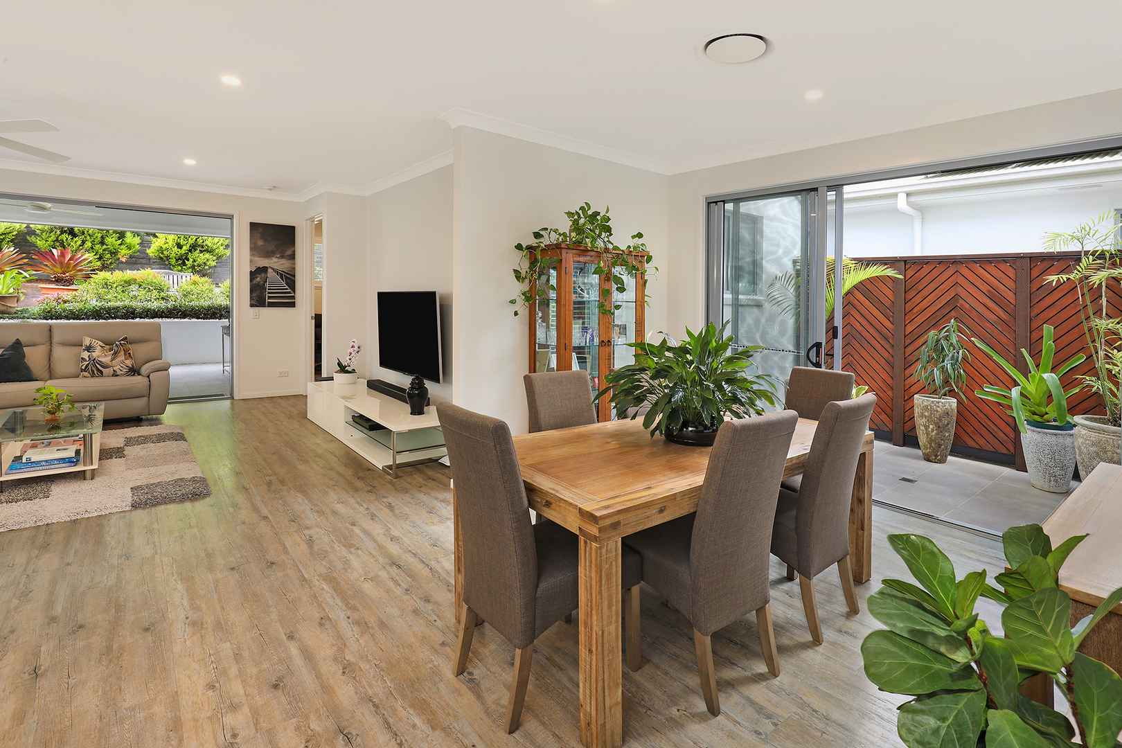 Choose the Easy Life & Live the Dream - V114 Halcyon Lakeside