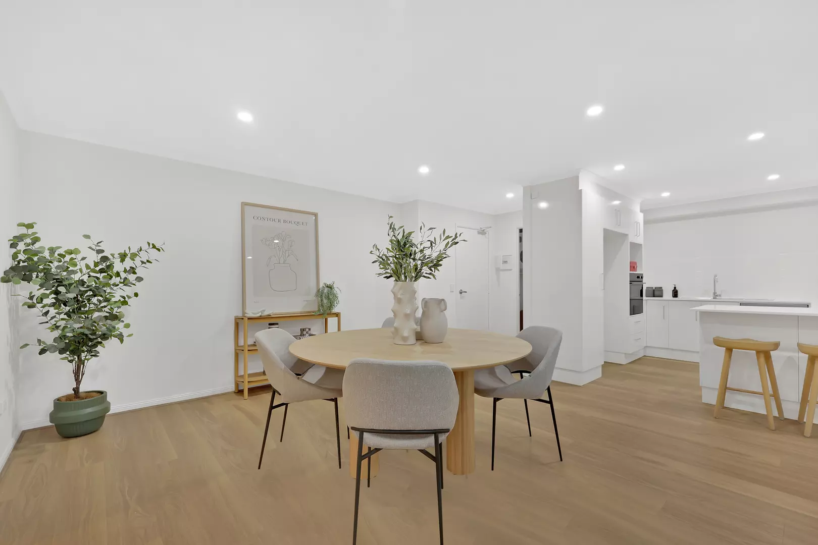 325/ 208 Mcdonalds Road, Plenty Valley Village, Epping