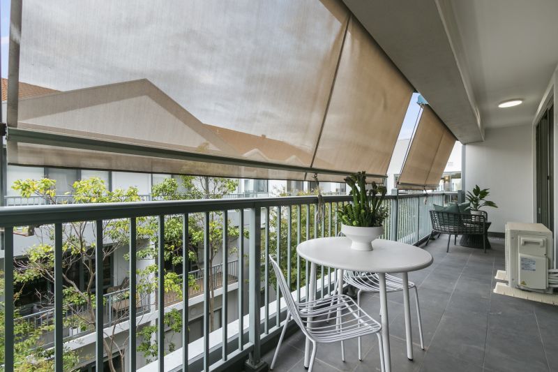 Bright and beautiful two-bedroom apartment with separate dining room