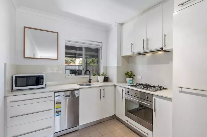 Charming Yokine Gem!