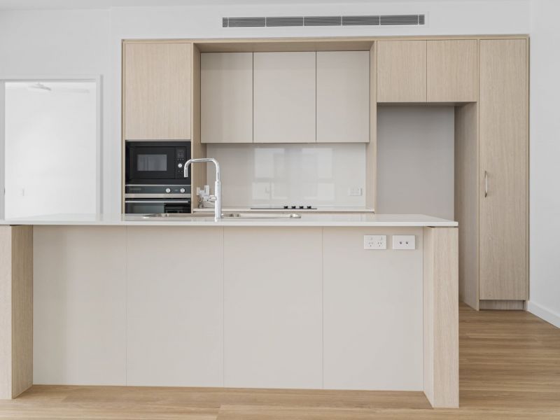 Elegant Apartment with Sunlit Balcony with this 'Finch Design'