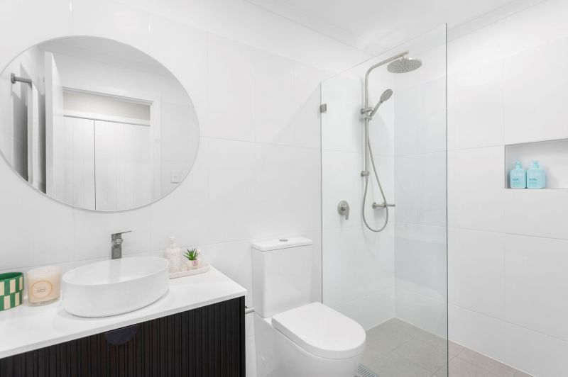 Lakeside Forster Village: The Reflections