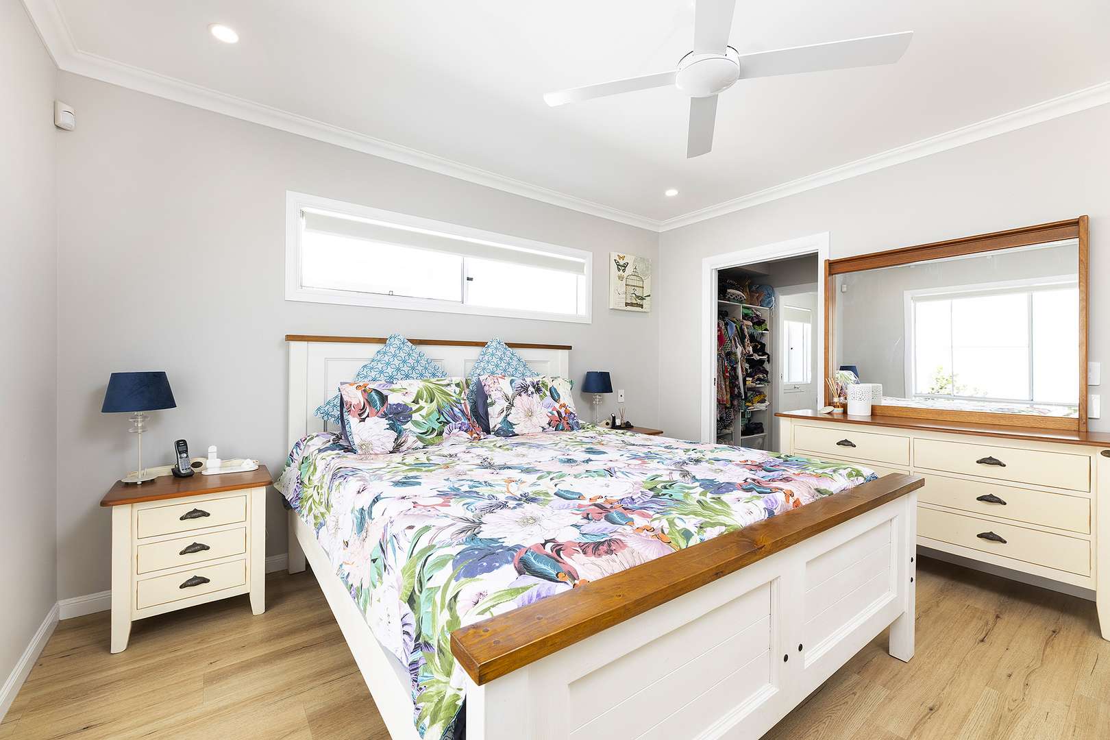 Sorrento 171 | Sitting Pretty