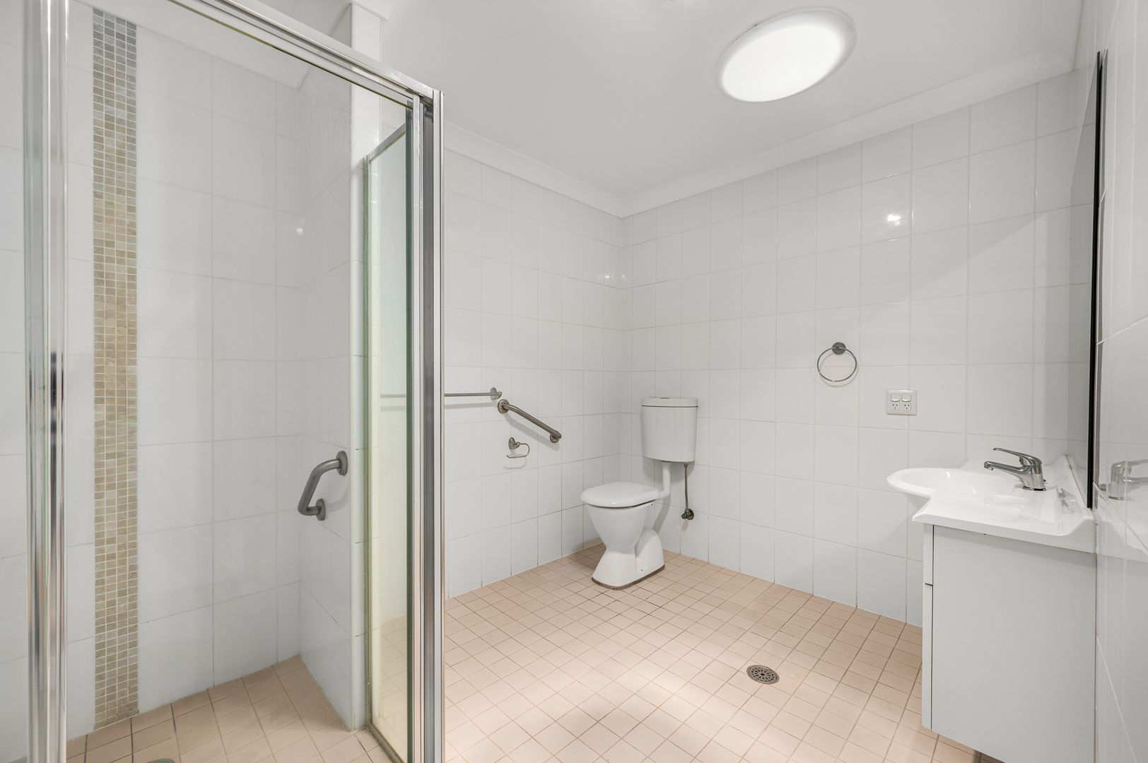 Spacious 2 Bedroom Villa