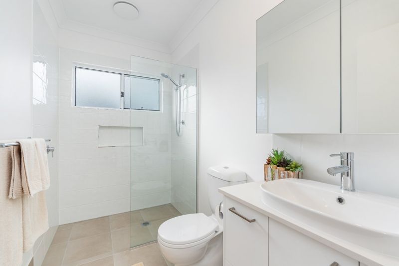 Spacious Beauty, Private Corner Location
