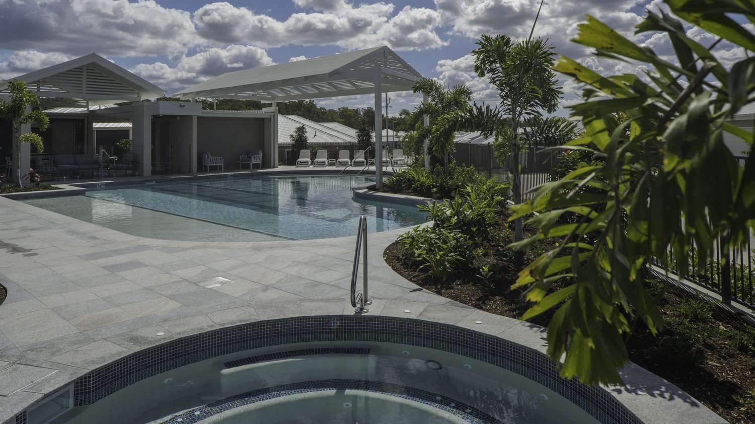Tranquil Living, Spacious Backyard