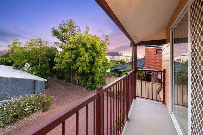 UNDER OFFER!