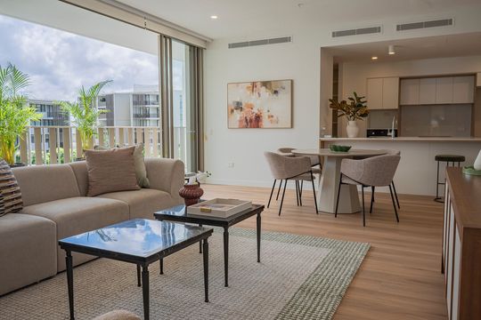 Light-Filled, Spacious Apartment Overlooking the Village