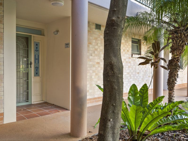 Open plan living with garden outlook