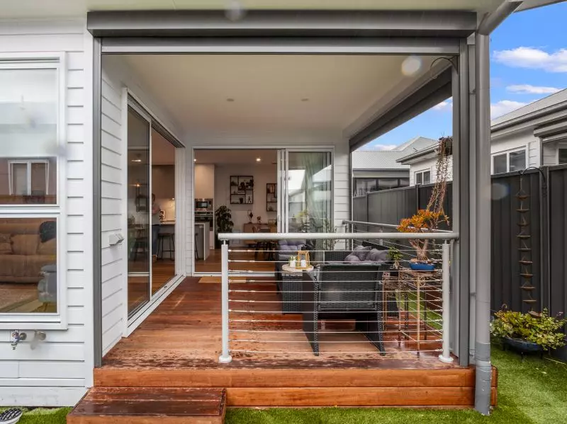 23 Columbus Circuit - Established Tasman Gable