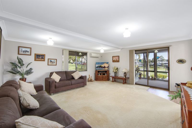 Tranquil Views, Three Bedrooms with Sunroom
