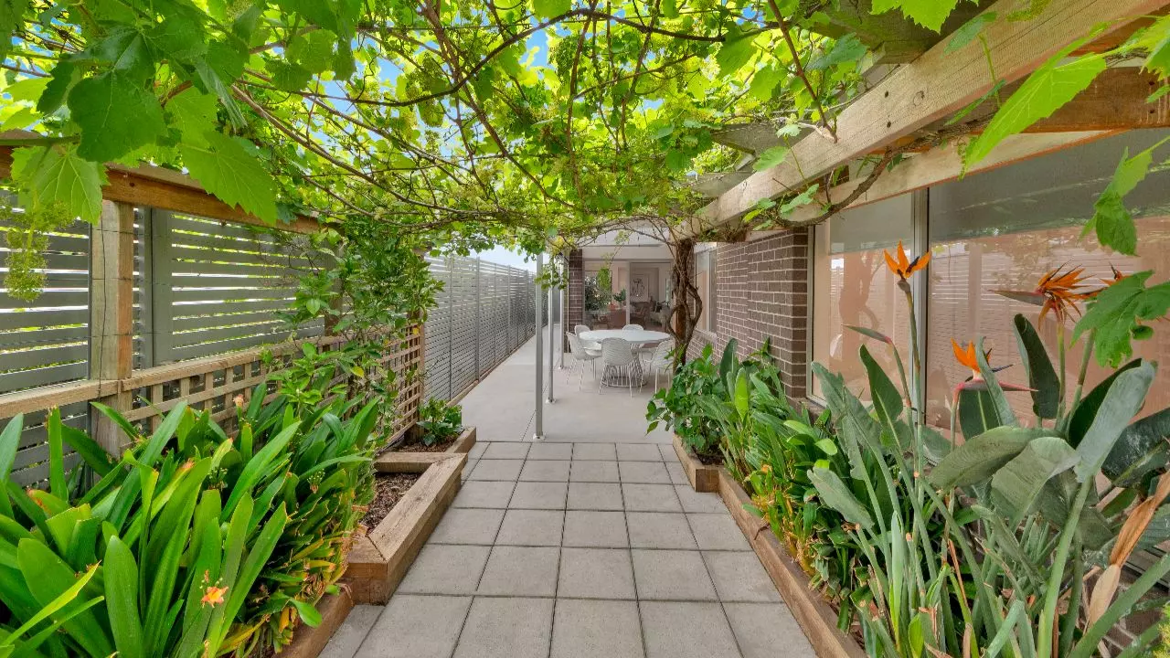 59/5 Harmony Chase, Selandra Rise Village, Clyde North