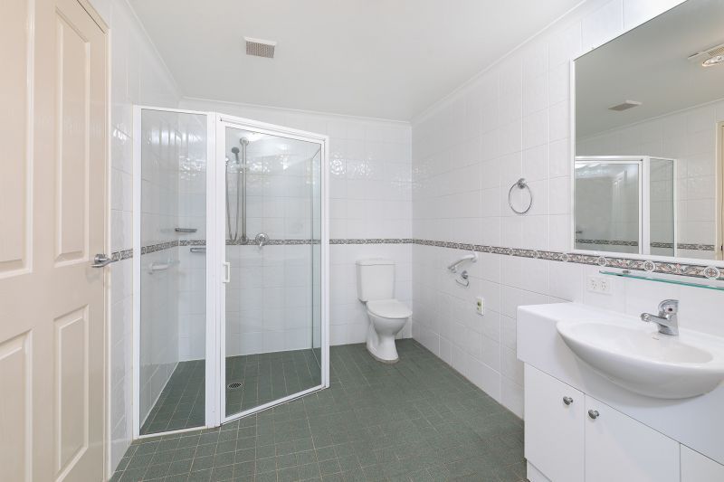 Delightful garden unit offers easy, low-maintenance lifestyle