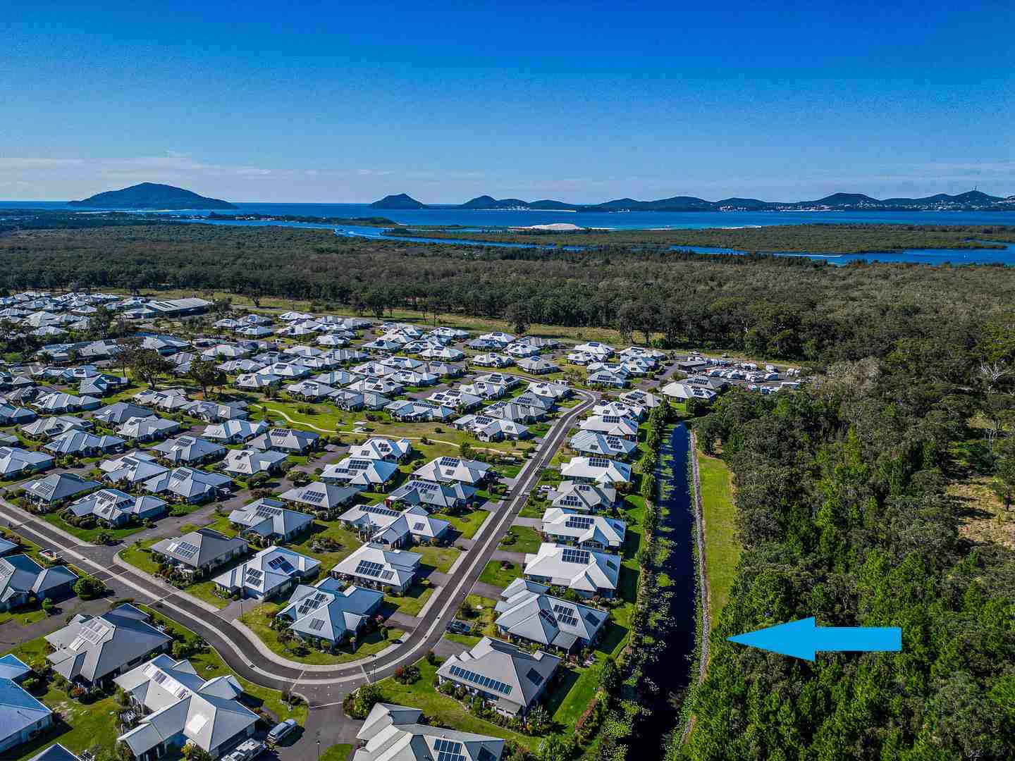 Renoir III by Palm lake Resort Tea Gardens