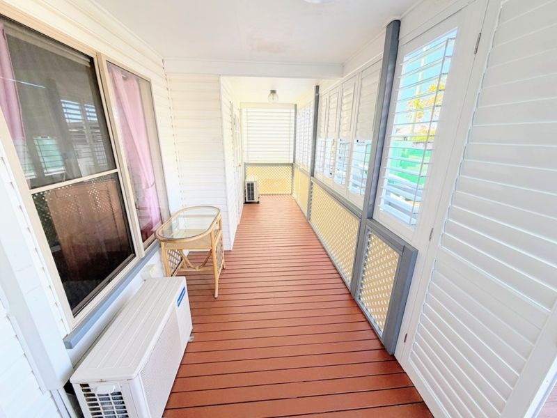 Spacious Home, Enclosed Veranda & Solar Power