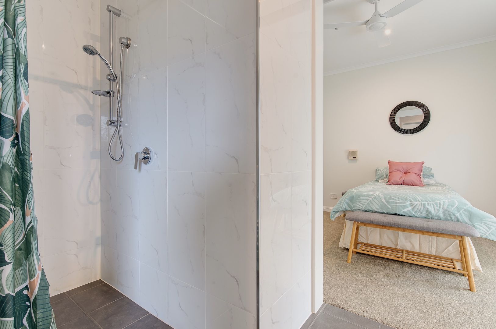 Spacious Serviced Apartment 