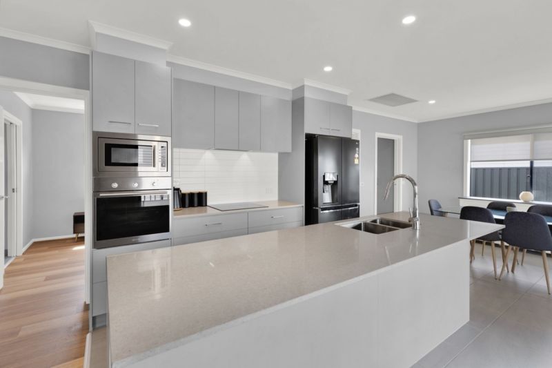 Lifestyle Communities Wollert - Charming 2-bedroom home with modern updates