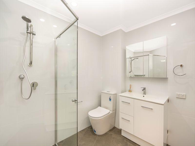 Available Now - Modern, Perfectly Positioned, Ground Level Unit