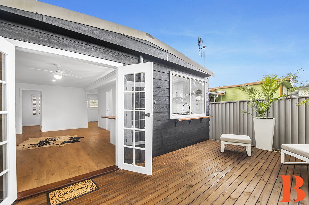 DEPOSIT TAKEN / UNDER CONTRACT - Surrounded by Nature - Privacy and Space - Minutes Walk to Shopping/Medical/Cafes